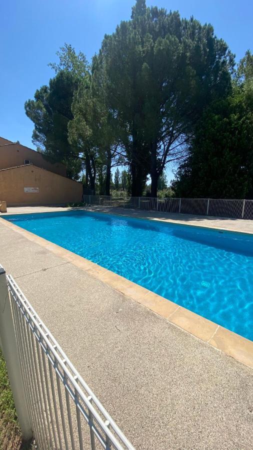 Joli Studio Camargue Lou Rouge Arles Esterno foto
